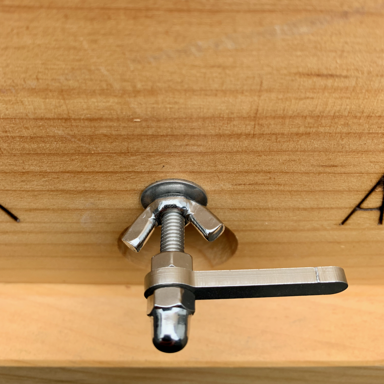 Fluglochrosette nach Magnus Menges